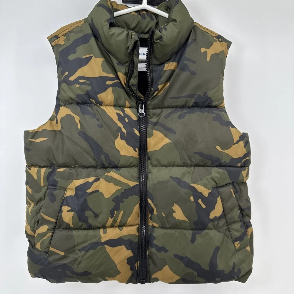Old Navy Kids Full Zip Outdoor Puffer Jacket Camo Sleeveless Vest Size XS(5)‎